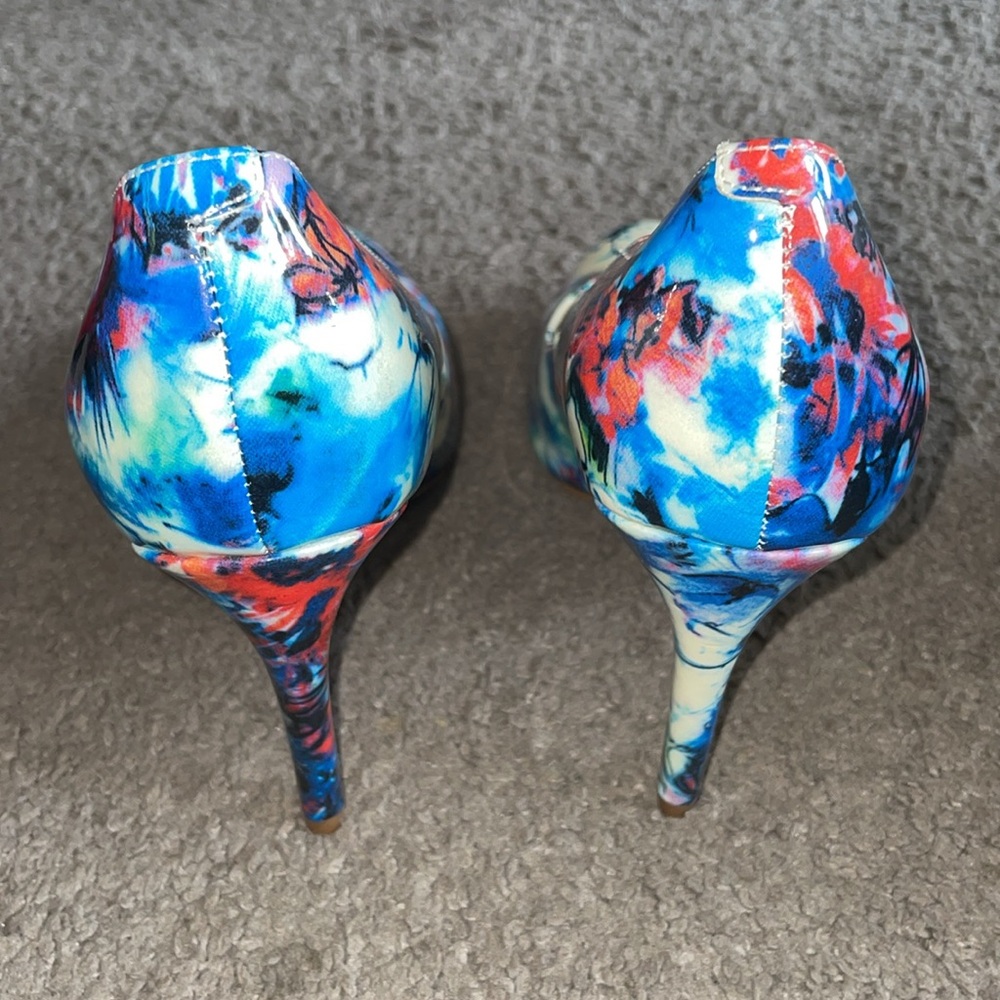 Marc Fisher Women's Colorful Floral High Heels - Picture 6 of 6